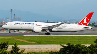 TC-LLC - Turkish Airlines Boeing 787-9 Dreamliner