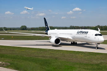 D-AIXP - Lufthansa Airbus A350-900
