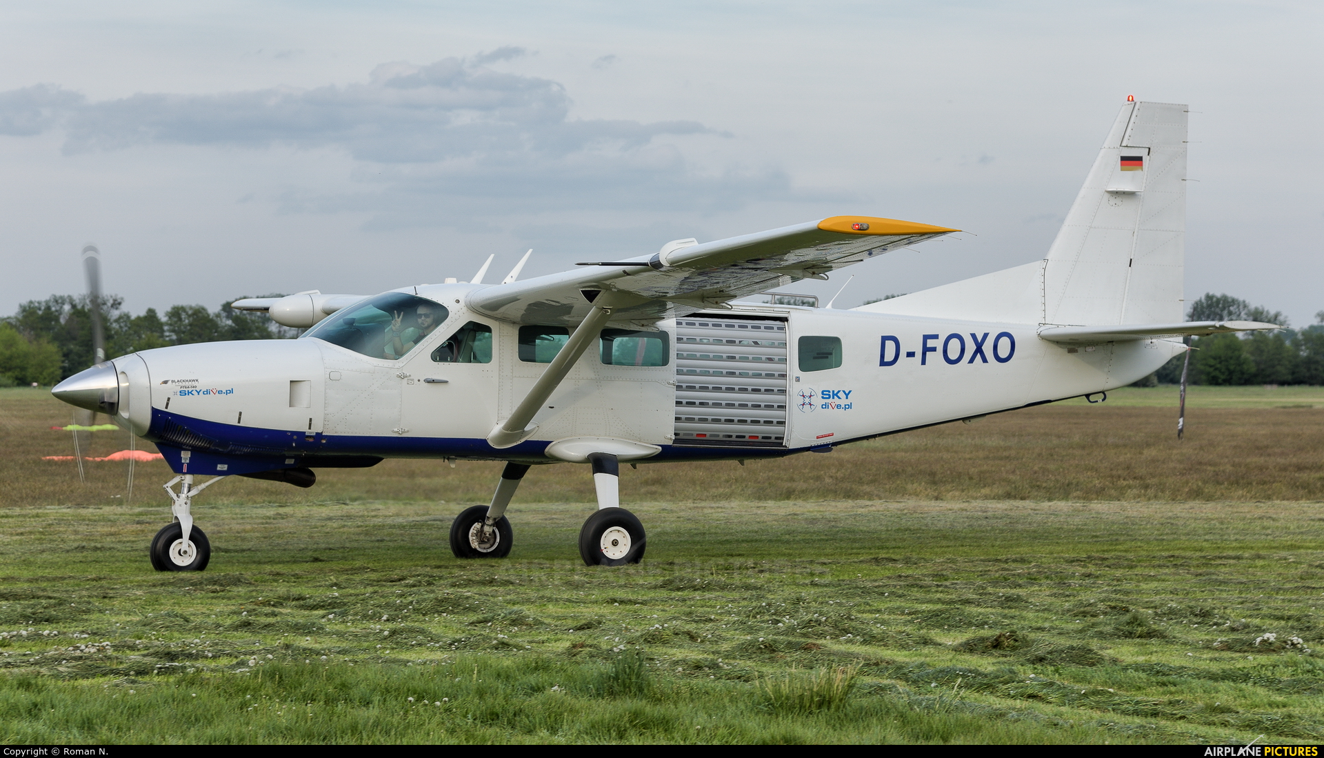 Skydive.pl D-FOXO aircraft at Włocławek - Kruszyn