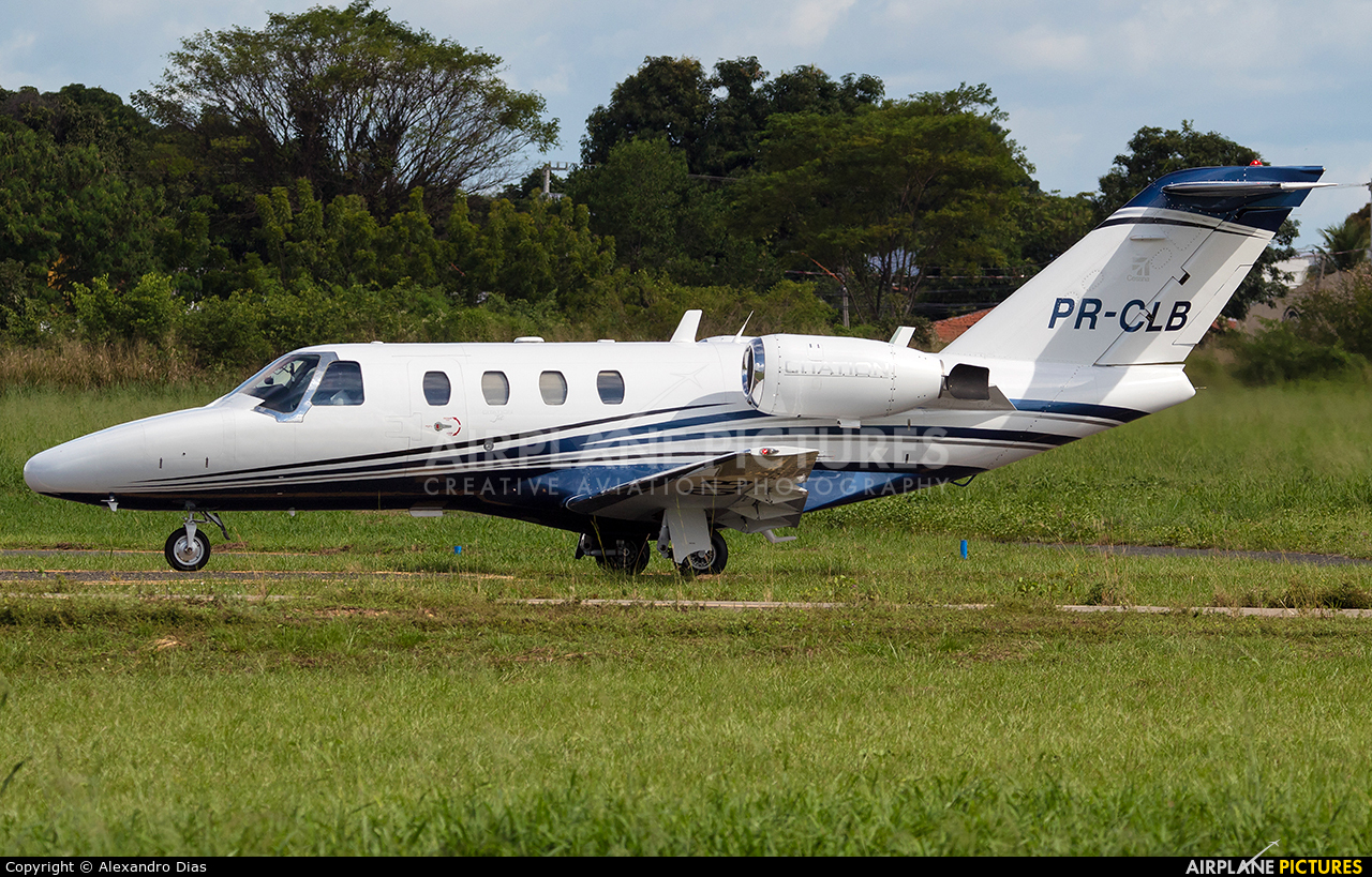 Private PR-CLB aircraft at Teresina Airport