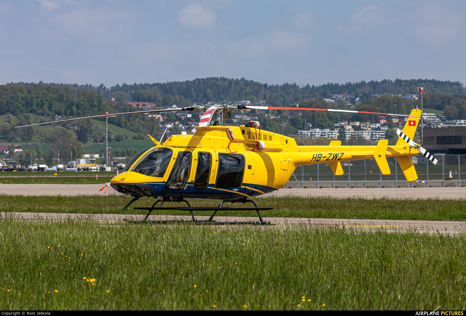 Private HB-ZWZ aircraft at Zurich