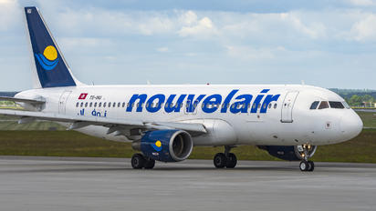 TS-INU - Nouvelair Airbus A320