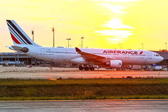 F-GZCE - Air France Airbus A330-200