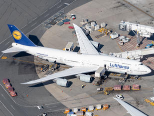 D-ABYH - Lufthansa Boeing 747-8