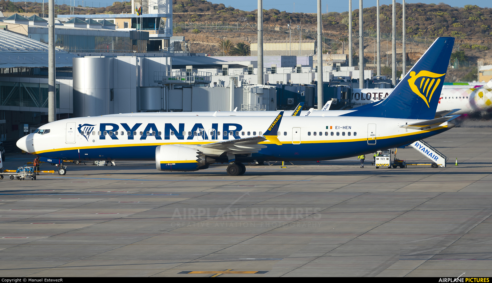 Ryanair EI-HEN aircraft at Tenerife Sur - Reina Sofia