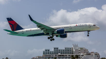 N541US - Delta Air Lines Boeing 757-200