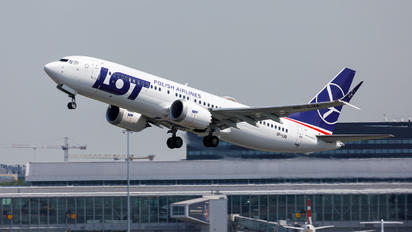 SP-LVA - LOT - Polish Airlines Boeing 737-8 MAX