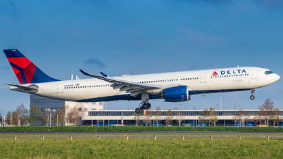 N406DX - Delta Air Lines Airbus A330-900