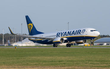 EI-DCY - Ryanair Boeing 737-800