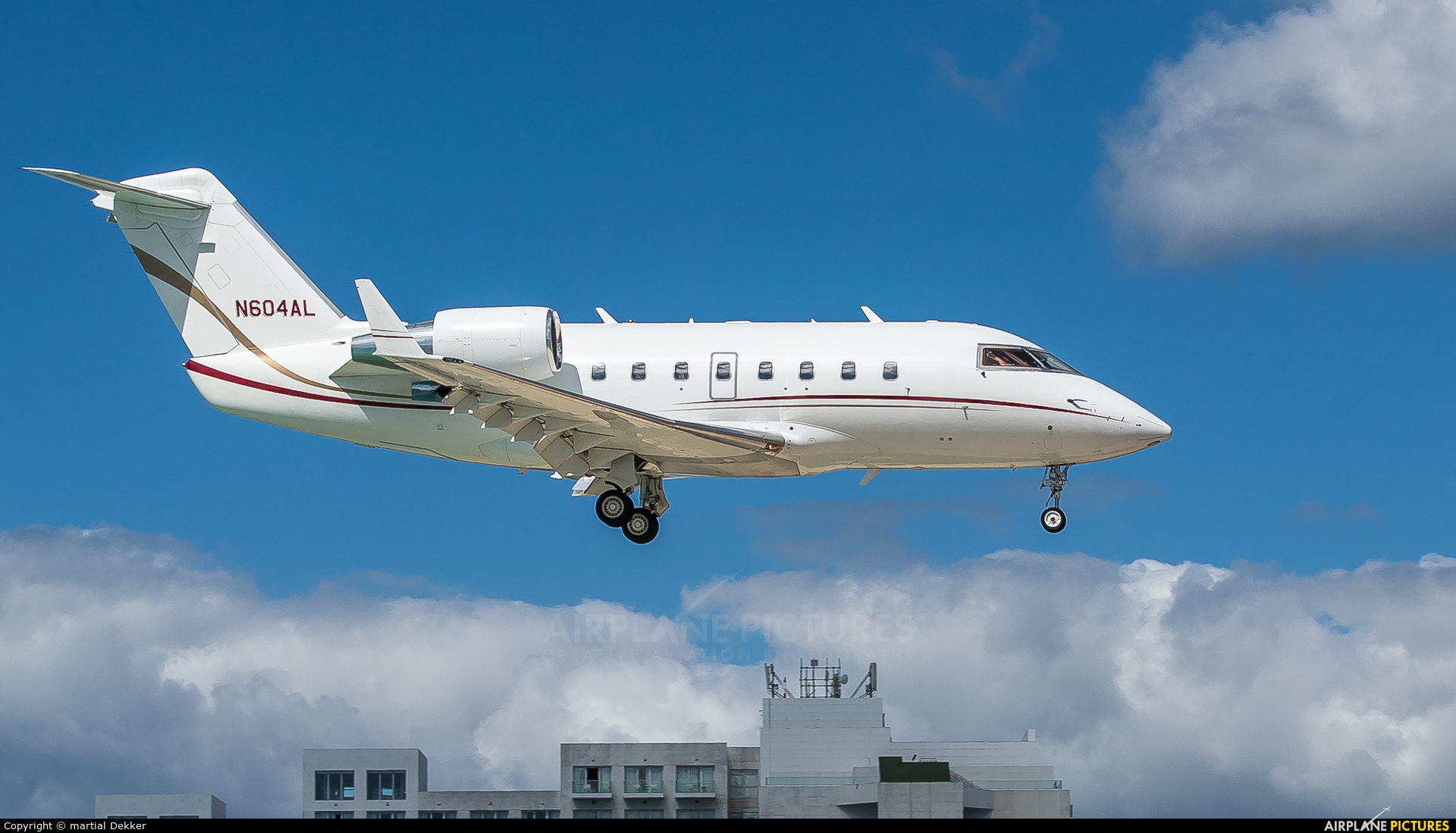 Private N604AL aircraft at Sint Maarten - Princess Juliana Intl