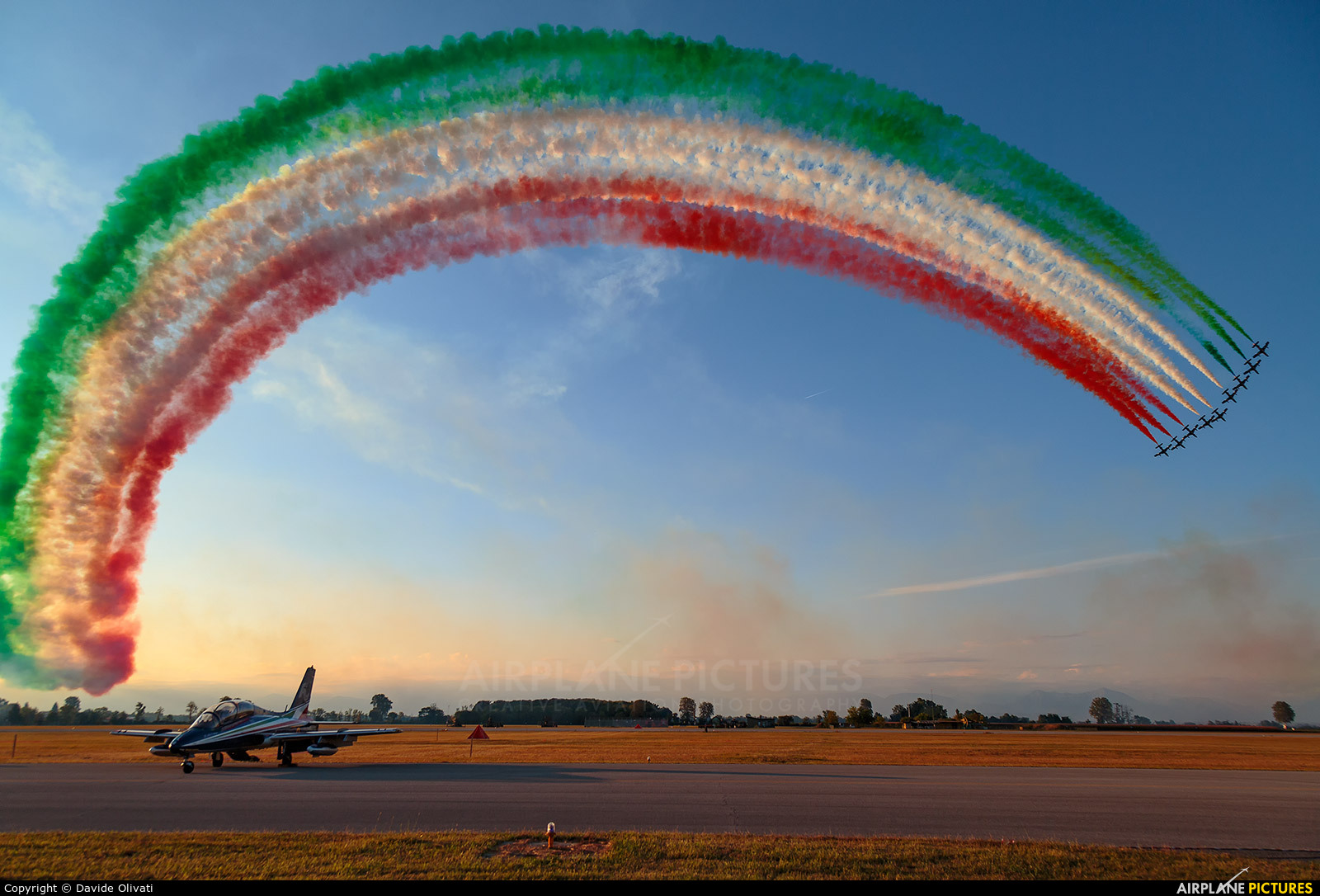 Italy - Air Force "Frecce Tricolori" - aircraft at Rivolto