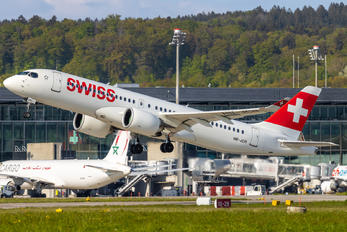 HB-JCR - Swiss Bombardier CS300