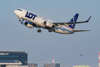 SP-LWB - LOT - Polish Airlines Boeing 737-800