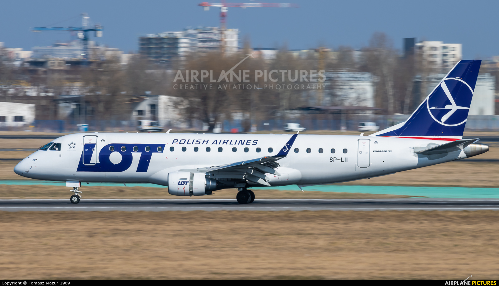 LOT - Polish Airlines SP-LII aircraft at Warsaw - Frederic Chopin