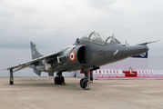 IN655 - India - Navy Hawker Siddeley Harrier T Mk.4 aircraft