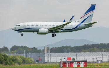 HL8290 - Hyundai Boeing 737-700 BBJ