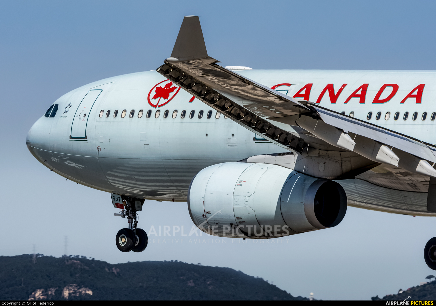 Air Canada C-GHKX aircraft at Barcelona - El Prat