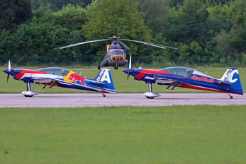 OK-FBA - The Flying Bulls Duo : Aerobatics Team XtremeAir XA42 / Sbach 342