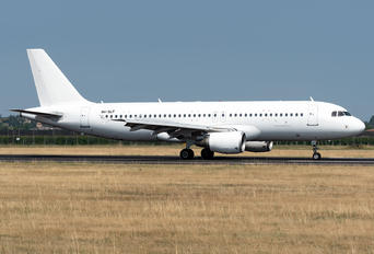 9H-SLF - SmartLynx Airbus A320