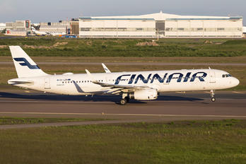 OH-LZH - Finnair Airbus A321