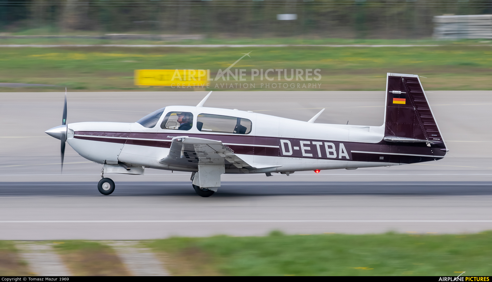 Private D-ETBA aircraft at Gdańsk - Lech Wałęsa