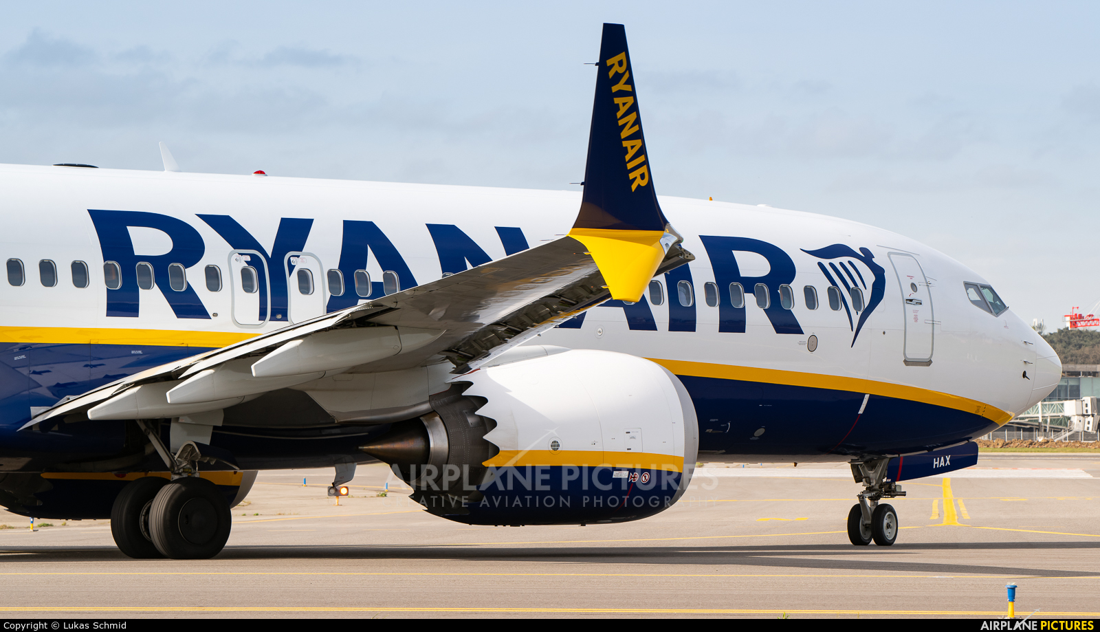 Ryanair EI-HAX aircraft at Toulouse - Blagnac