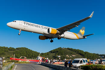 G-TCDG - Thomas Cook Airbus A321