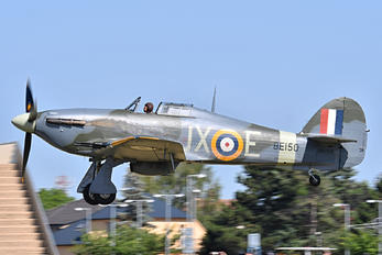 OO-HUR - Private Hawker Hurricane Mk.IV