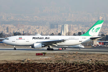 EP-MNT - Mahan Air Airbus A300