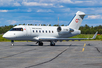 T-752 - Switzerland - Air Force Bombardier Challenger 605