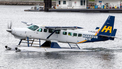 C-FLHA - Harbour Air Cessna 208B Grand Caravan