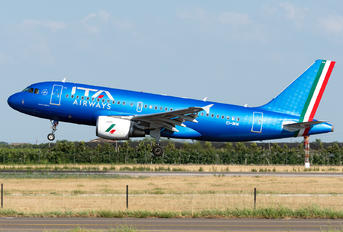 EI-IMW - ITA Airways Airbus A319