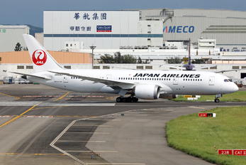 JA834J - ANA - All Nippon Airways Boeing 787-8 Dreamliner