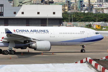 B-18315 - China Airlines Airbus A330-300