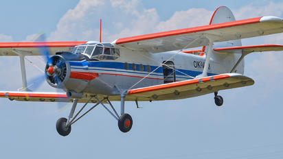 OK-VHJ - Sky-Diving For Fun Antonov An-2