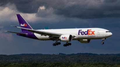 N844FD - FedEx Federal Express Boeing 777F