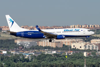 YR-BML - Blue Air Boeing 737-800