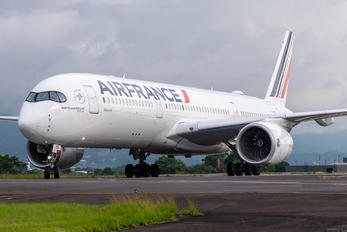 F-HTYA - Air France Airbus A350-900