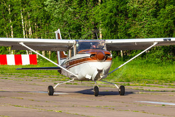RA-63737 - Private Cessna 172 RG Skyhawk / Cutlass