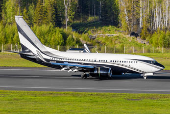 N301SR - Private Boeing 737-700 BBJ