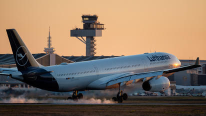 D-AIKR - Lufthansa Airbus A330-300