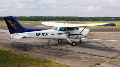 SP-IDA - Goldwings Flight Academy Cessna 172 Skyhawk (all models except RG)