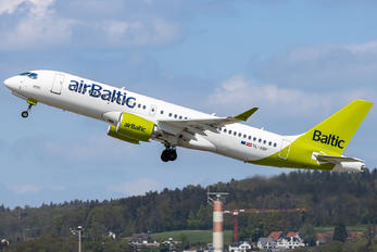 YL-ABF - Air Baltic Airbus A220-300