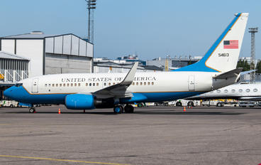 05-4613 - USA - Air Force Boeing C-40C
