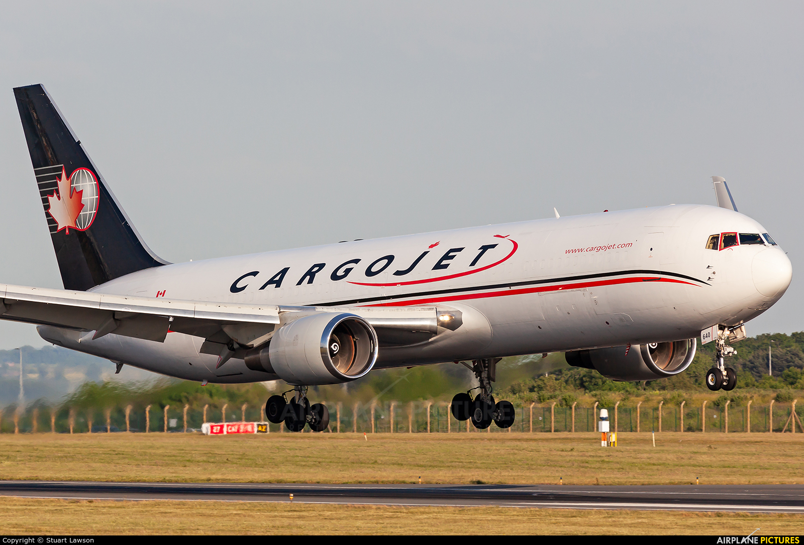 Cargojet Airways C-FCCJ aircraft at East Midlands