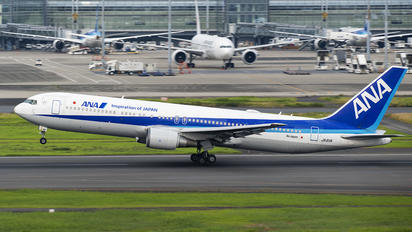 JA611A - ANA - All Nippon Airways Boeing 767-300ER