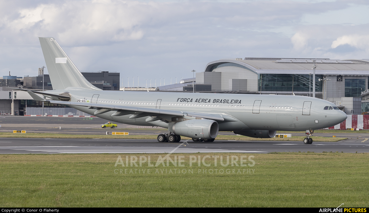 Brazil - Air Force PR-AIS aircraft at Dublin
