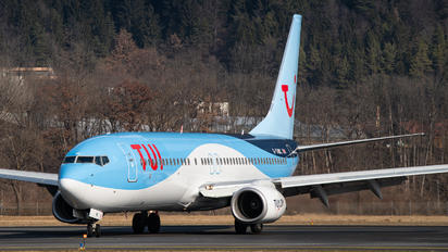 G-TAWC - TUI Airways Boeing 737-800