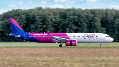 HA-LGA - Wizz Air Airbus A321-271NX