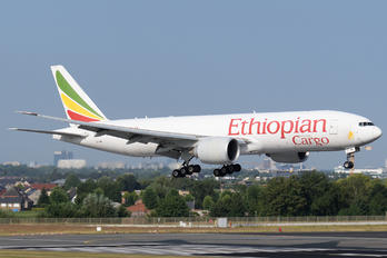 ET-ARI - Ethiopian Cargo Boeing 777F